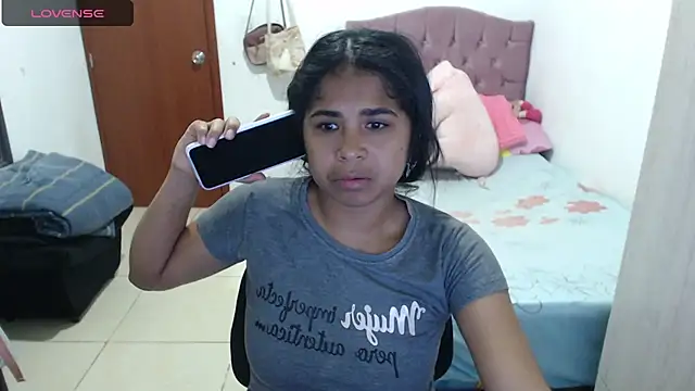 july-feria online show from 10/19/25, 10:10