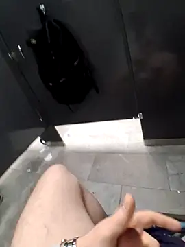 Snapshot of 89fukboi chatting on 03/11/26, 01:17 89fukboi online show from 03/11/26, 01:17