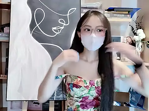 Lush-Office online show from 12/03/25, 09:18