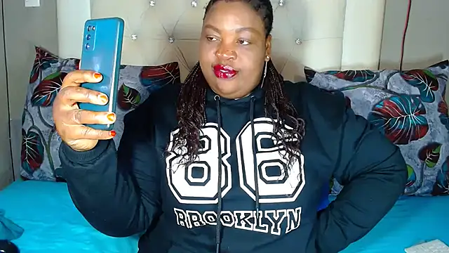 omalicha98 online show from 07/04/26, 07:58