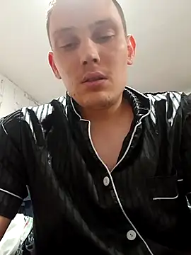 Snapshot of Pleaserteaser69 chatting on 03/17/25, 03:14 Pleaserteaser69 online show from 03/17/25, 03:14