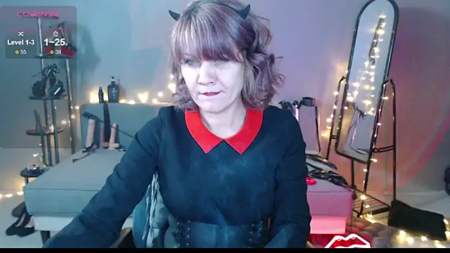 Snapshot of Goddess_Orsa chatting on 02/07/26, 07:34 Goddess Orsa online show from 02/07/26, 07:34