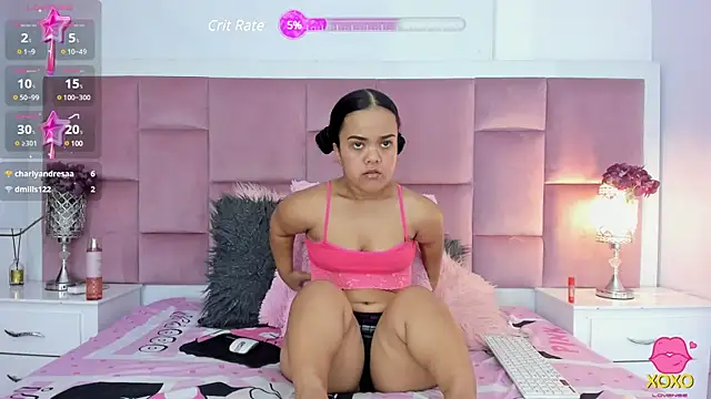 Snapshot of AnieRey chatting on 01/24/25, 03:02 AnieRey online show from 01/24/25, 03:02