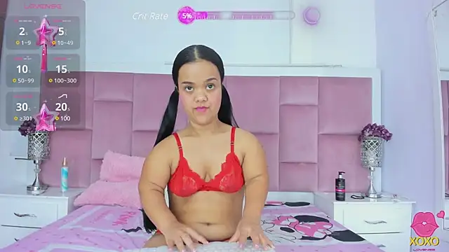 Snapshot of AnieRey chatting on 03/20/25, 06:09 AnieRey online show from 03/20/25, 06:09