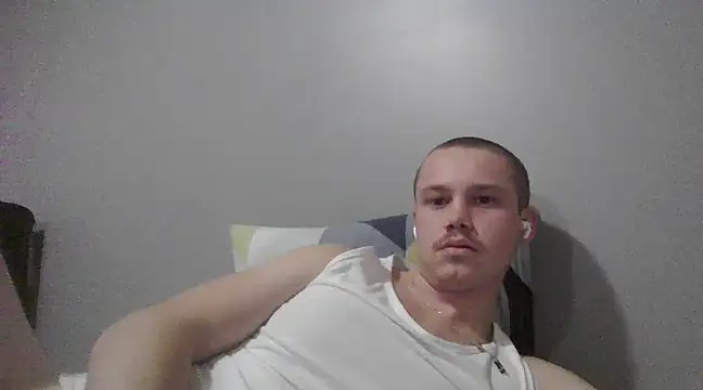 Snapshot of purplhouse chatting on 01/12/25, 05:22 purplhouse online show from 01/12/25, 05:22