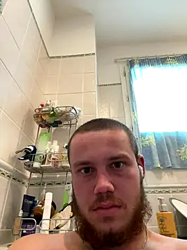 Snapshot of purplhouse chatting on 09/26/25, 03:05 purplhouse online show from 09/26/25, 03:05