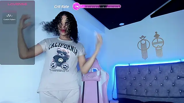 BrigitteRoy  online show from 03/07/25, 07:05