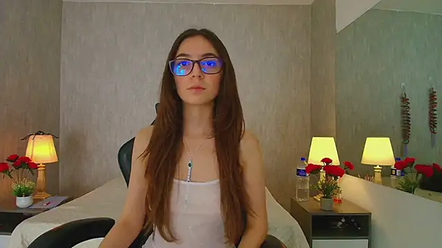 Snapshot of victoriapalmerfg chatting on 07/19/26, 03:43 victoriapalmerfg online show from 07/19/26, 03:43