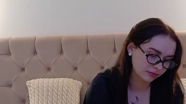 Lilliana Moon online show from 01/21/25, 08:11