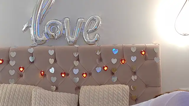 Lilliana Moon online show from 02/14/25, 09:13