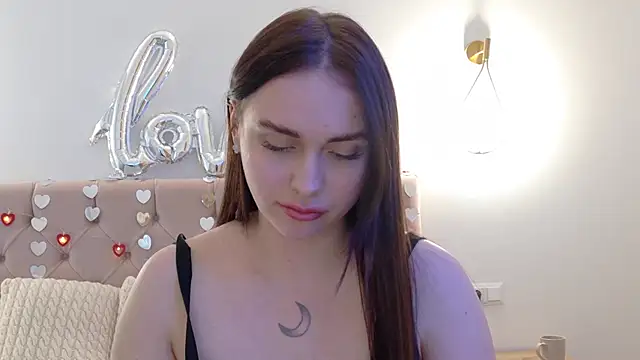 Lilliana Moon online show from 02/22/25, 01:35