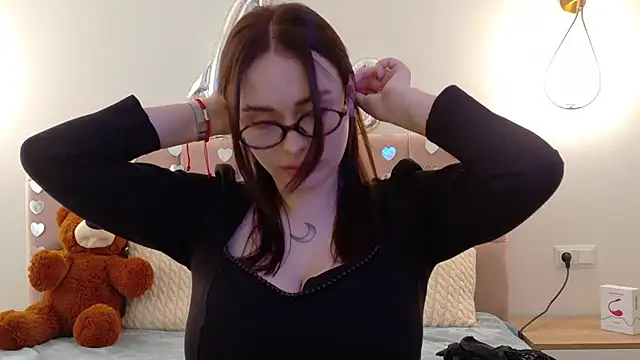 Lilliana Moon online show from 02/28/25, 11:03