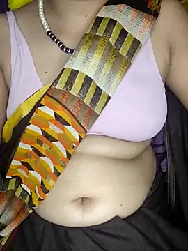 Snapshot of nikkibenza chatting on 03/19/25, 04:55 nikkibenza online show from 03/19/25, 04:55