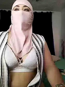 Snapshot of zahra_Jalid chatting on 01/22/25, 11:53 zahra Jalid online show from 01/22/25, 11:53