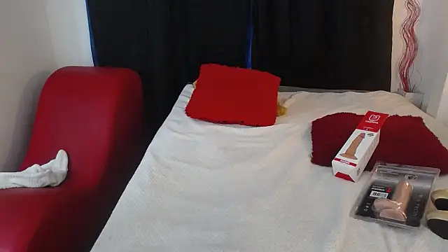 Snapshot of zahra_Jalid chatting on 02/08/25, 07:05 zahra Jalid online show from 02/08/25, 07:05