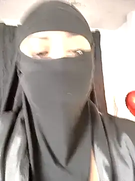 Snapshot of zahra_Jalid chatting on 02/15/25, 12:48 zahra Jalid online show from 02/15/25, 12:48