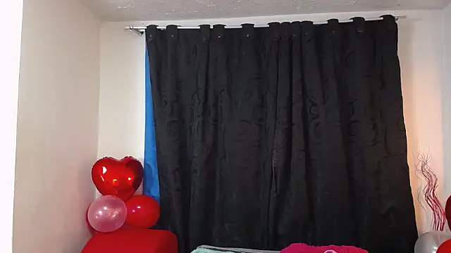 Snapshot of zahra_Jalid chatting on 02/21/25, 07:43 zahra Jalid online show from 02/21/25, 07:43