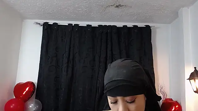 Snapshot of zahra_Jalid chatting on 02/24/25, 08:03 zahra Jalid online show from 02/24/25, 08:03