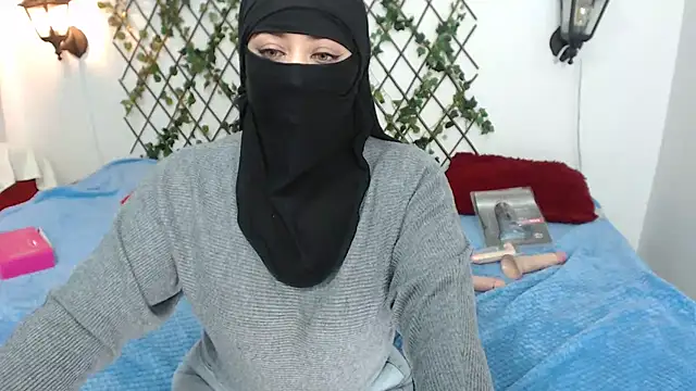 Snapshot of zahra_Jalid chatting on 03/10/25, 11:06 zahra Jalid online show from 03/10/25, 11:06