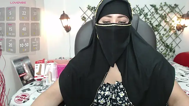 Snapshot of zahra_Jalid chatting on 09/11/25, 09:26 zahra Jalid online show from 09/11/25, 09:26