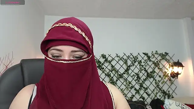 Snapshot of zahra_Jalid chatting on 09/24/25, 09:07 zahra Jalid online show from 09/24/25, 09:07