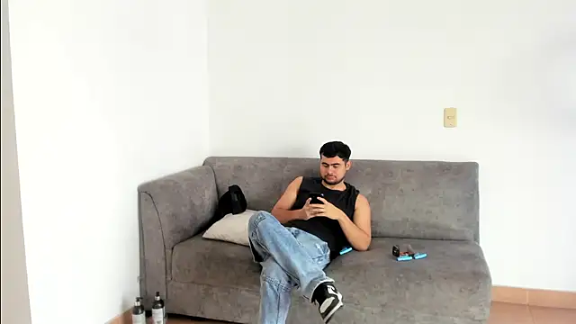 blueroom party online show from 03/12/25, 01:19