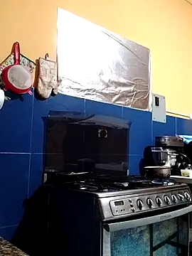 Snapshot of Elnegro28 chatting on 09/18/25, 11:34 Elnegro28 online show from 09/18/25, 11:34