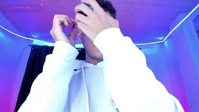 Ethan Boyy online show from 04/10/26, 06:34