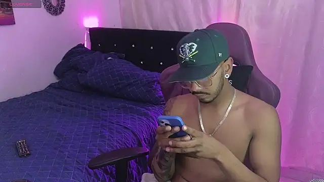 eros-0001 online show from 01/29/25, 03:22