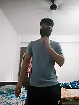 Snapshot of NikaYeptho chatting on 10/05/25, 11:08 NikaYeptho online show from 10/05/25, 11:08