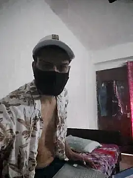 Snapshot of NikaYeptho chatting on 11/21/25, 10:58 NikaYeptho online show from 11/21/25, 10:58