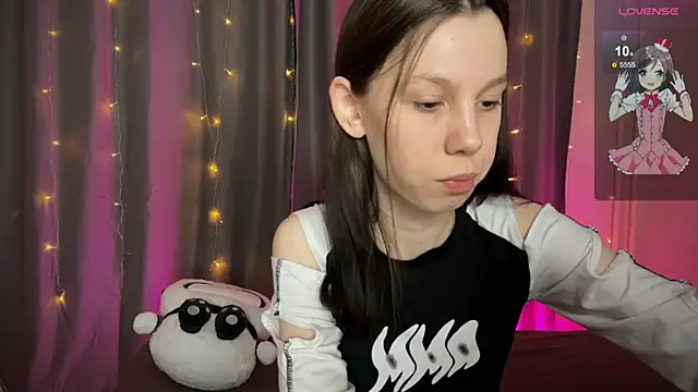 Snapshot of na_prikole_ chatting on 01/19/25, 06:53 na prikole online show from 01/19/25, 06:53