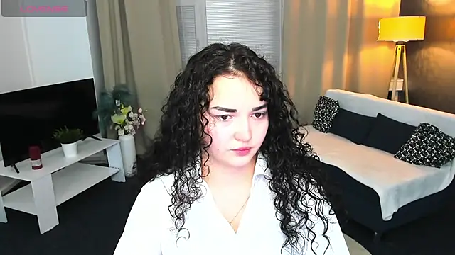 AmeliaLoveee online show from 01/26/25, 09:07