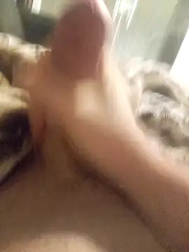 Snapshot of kzzix chatting on 02/23/25, 03:56 kzzix online show from 02/23/25, 03:56