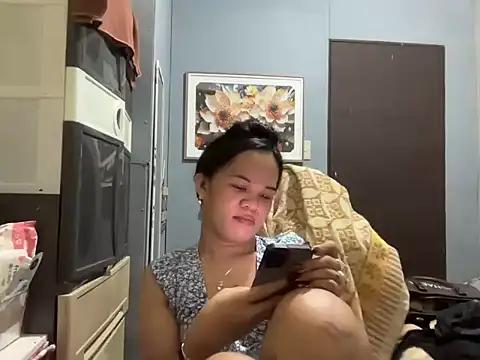 Snapshot of SophiaCourthaway chatting on 11/09/25, 11:03 SophiaCourthaway online show from 11/09/25, 11:03