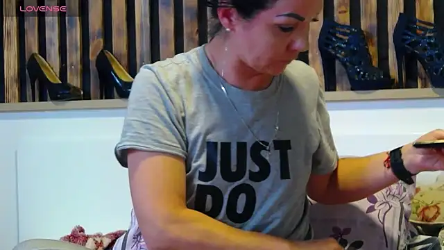 Snapshot of Tory_Lovi chatting on 04/03/26, 03:59 Tory Lovi online show from 04/03/26, 03:59