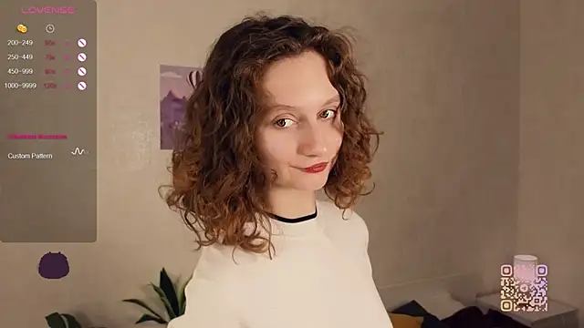 Snapshot of Leya_Curly chatting on 09/13/25, 03:23 Leya Curly online show from 09/13/25, 03:23