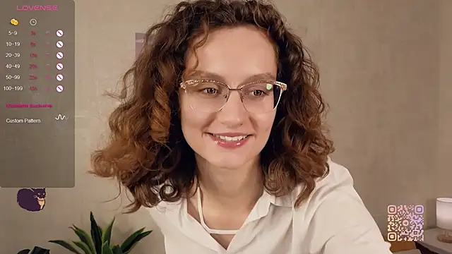 Snapshot of Leya_Curly chatting on 09/23/25, 03:59 Leya Curly online show from 09/23/25, 03:59