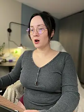 Kiss My Body online show from 02/04/26, 05:41