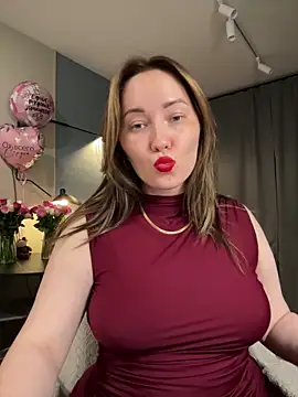 Kiss My Body online show from 05/24/26, 08:14