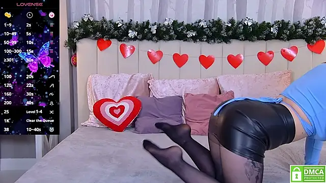 Eva  Summer online show from 02/12/25, 01:06