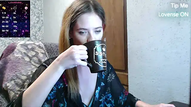 Snapshot of LauraBlan chatting on 01/31/25, 08:22 LauraBlan online show from 01/31/25, 08:22