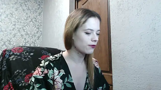 Snapshot of LauraBlan chatting on 02/28/25, 08:18 LauraBlan online show from 02/28/25, 08:18