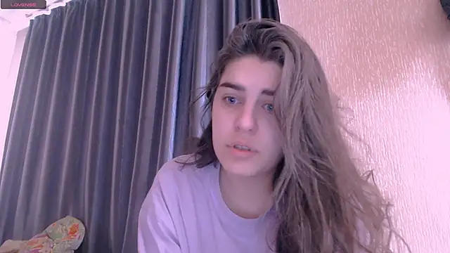  Roselina  online show from 02/26/25, 06:58