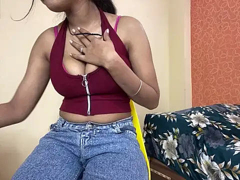 Snapshot of Sandhya_lovely chatting on 02/12/25, 05:58 Sandhya lovely online show from 02/12/25, 05:58