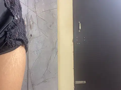 Snapshot of Sandhya_lovely chatting on 03/02/25, 11:39 Sandhya lovely online show from 03/02/25, 11:39