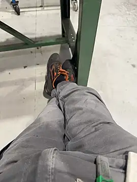 Snapshot of sempreilmio2 chatting on 02/19/25, 12:00 sempreilmio2 online show from 02/19/25, 12:00