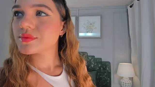 Snapshot of rutila_ford chatting on 02/28/25, 06:31 rutila ford online show from 02/28/25, 06:31