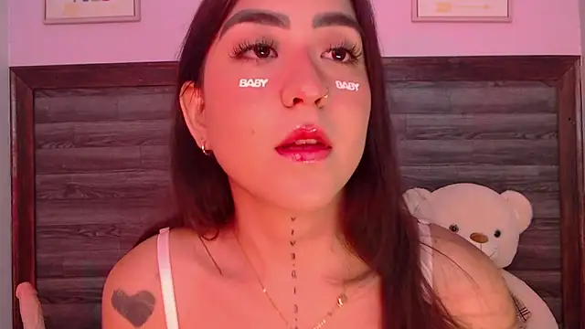 AdaaMillan online show from 02/04/26, 08:03