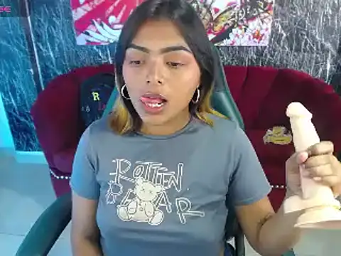 Snapshot of madelein_m chatting on 01/29/25, 08:46 madelein m online show from 01/29/25, 08:46